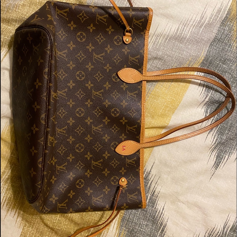 Louis Vuitton neverfull MM good used condition